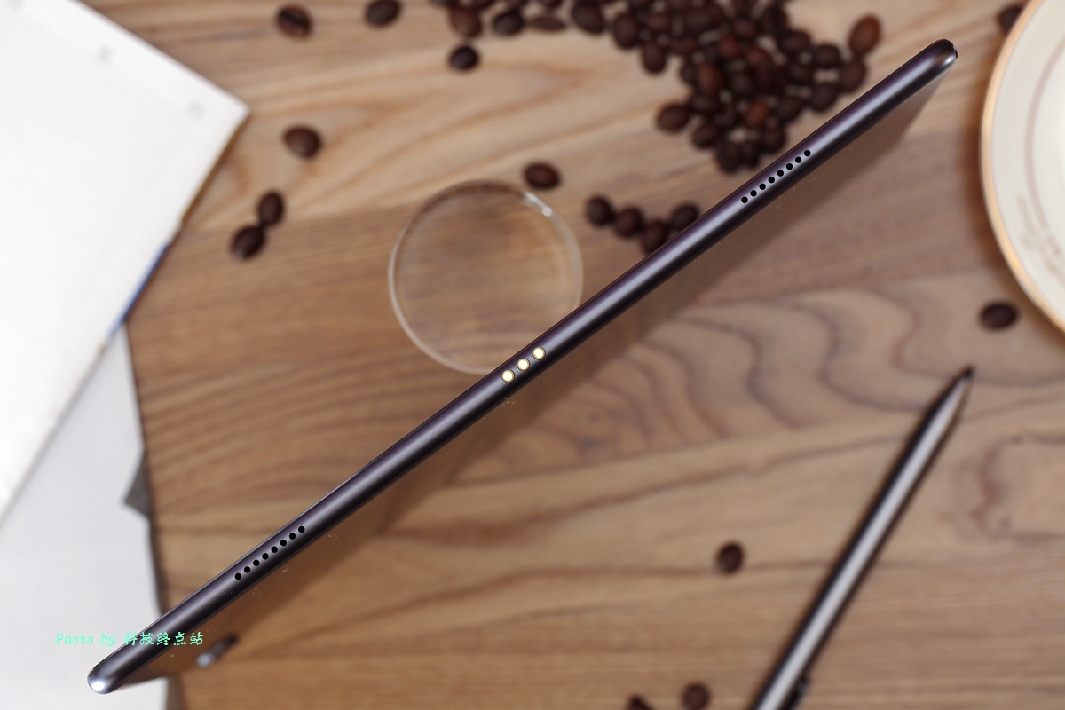 吃鸡看视频还是大屏爽，2K屏+麒麟980华为平板M6首测