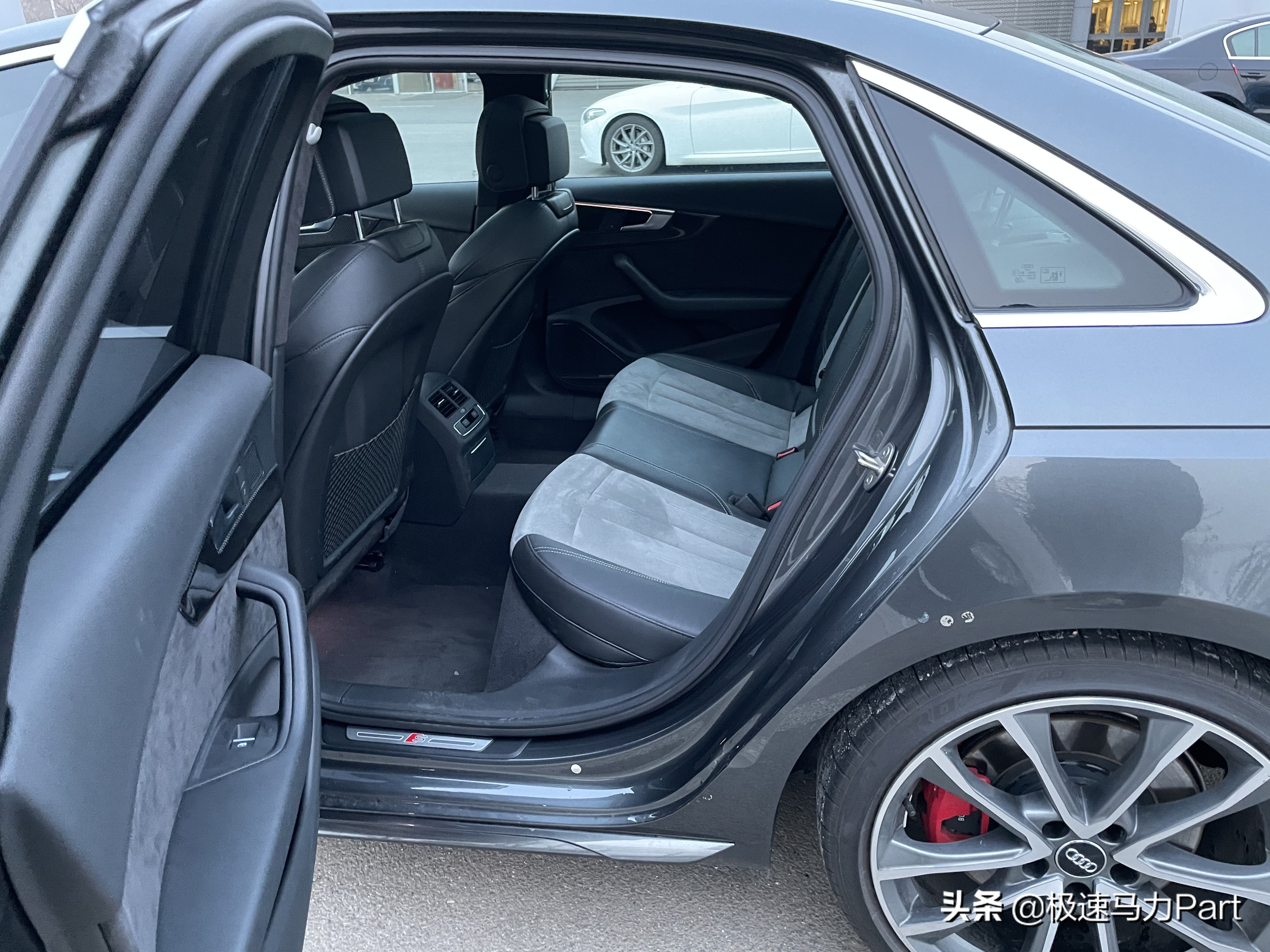 新年奥迪a4,奥迪新款a4l车评家