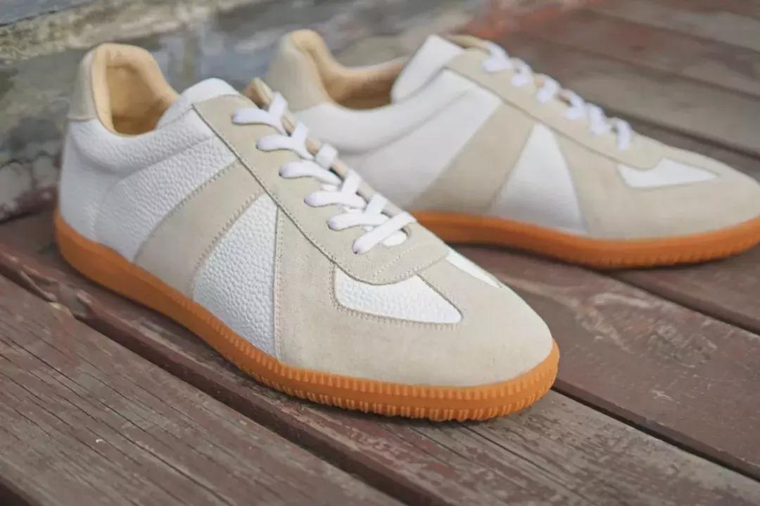 男人穿什么鞋对脚最好,男人穿什么裤子显腿长