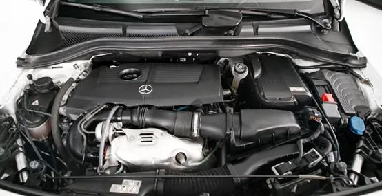 来自法国的小面包,来自烤箱的小面包