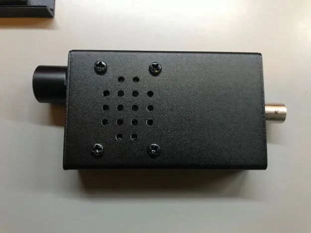 给俄罗斯Belka-DX接收器动手术，10分钟加装扬声器配件