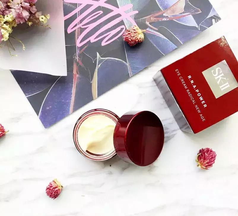 最热门30款眼霜,同品牌最贵的产品是眼霜还是精华