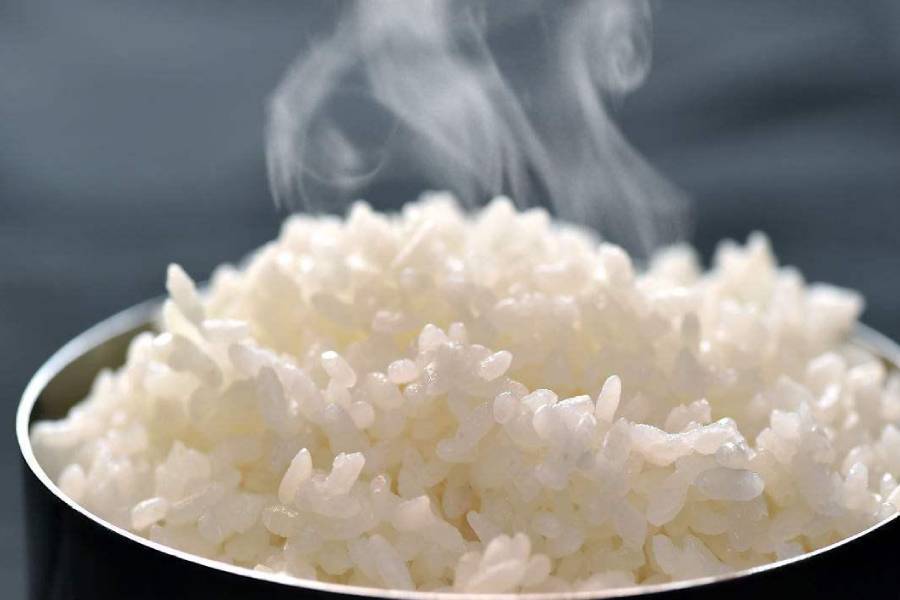 羽绒服上的油渍怎么去除最快方法,羽绒服的油渍怎么快速去除