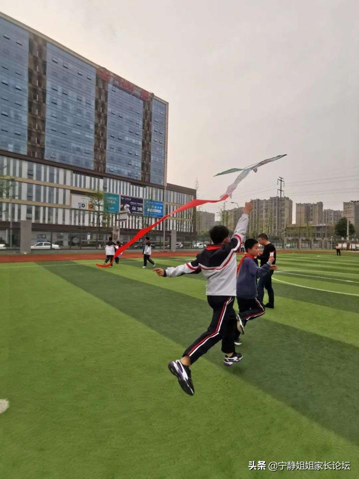 北二外成都附中怎样才能进,北二外成都附中探校