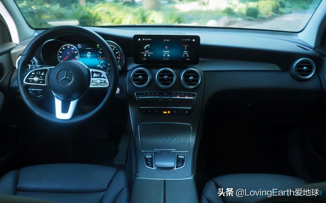 2021奔驰glc3004matic轿跑,2021款奔驰glc3004maticamgline