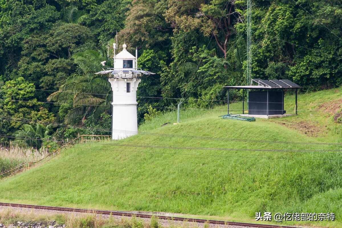 过巴拿马运河的全过程,连接太平洋和大西洋的巴拿马运河