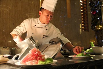 在兰州学厨师上哪个学校好,兰州厨师学校哪家教得好