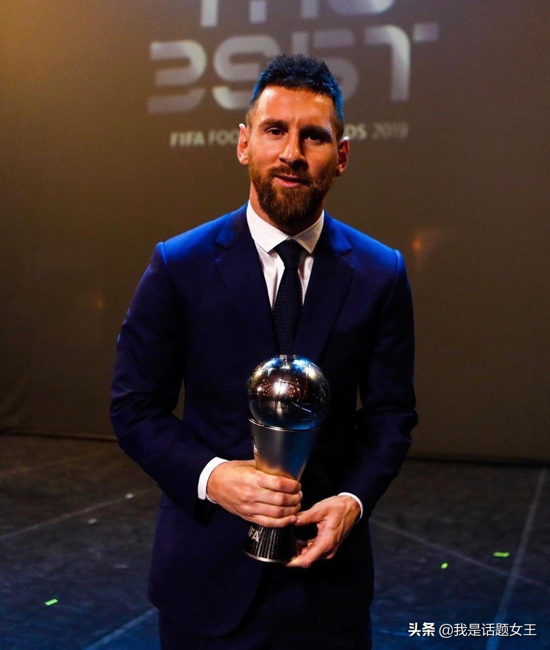 梅西第六次获得金球天下足球奖,梅西第8次夺得世界足球先生