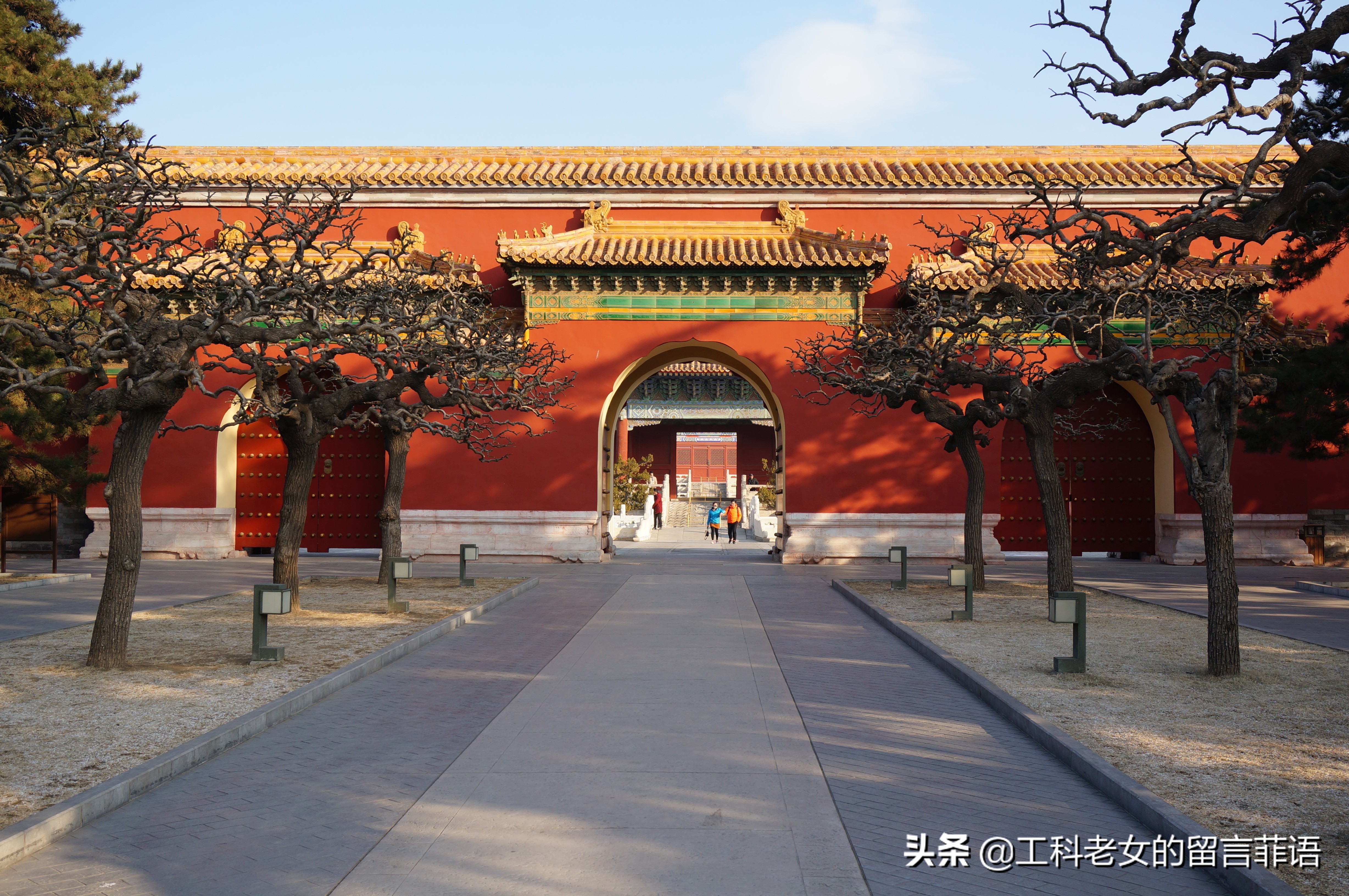 比太和殿更大的寺庙,太庙和太和殿对比图