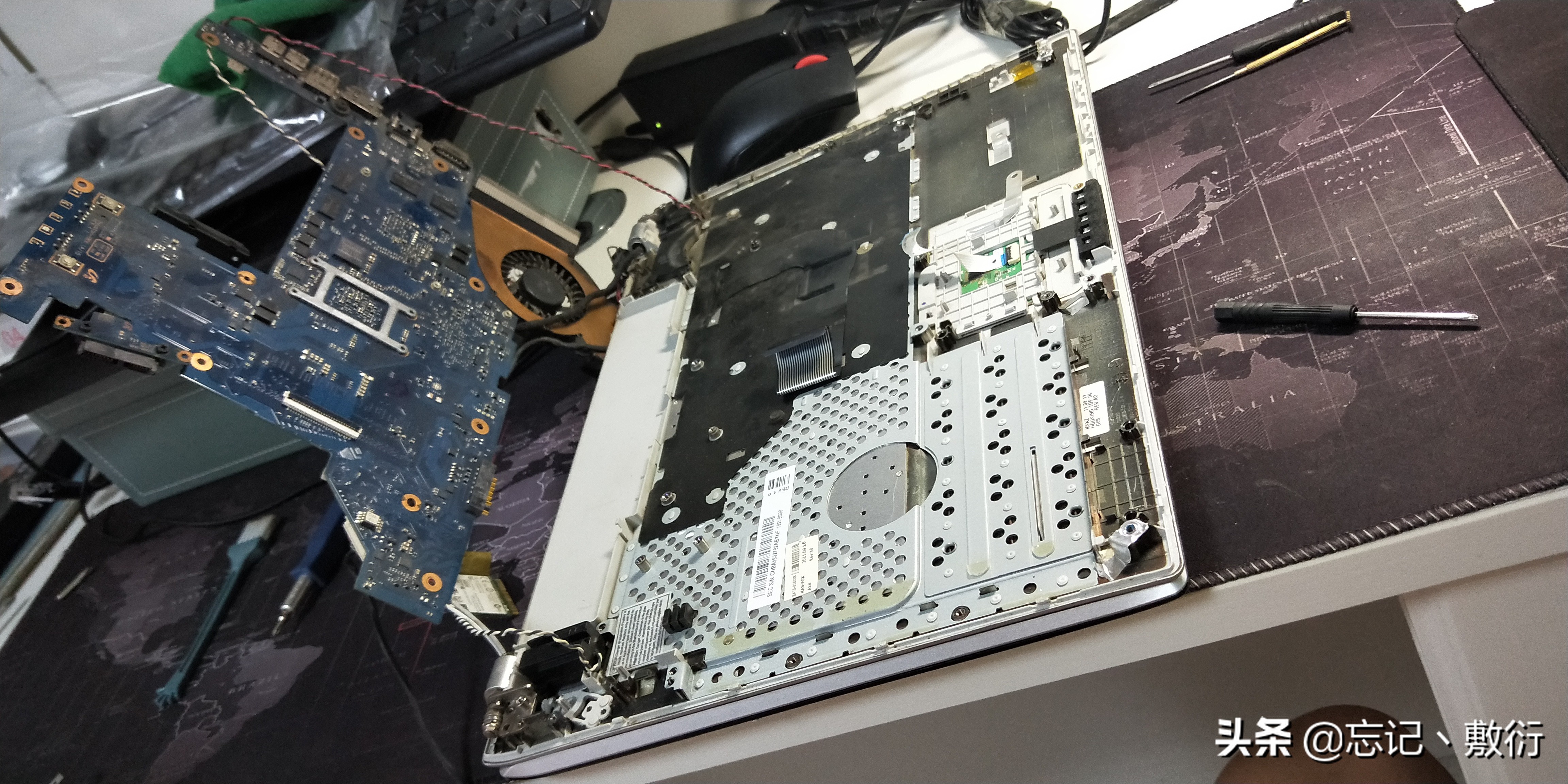 三星q460笔记本键盘拆解图鉴,三星笔记本r440键盘更换