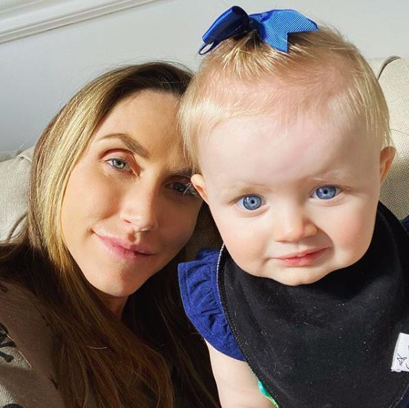 特朗普的漂亮孙女,特朗普的孙女近照