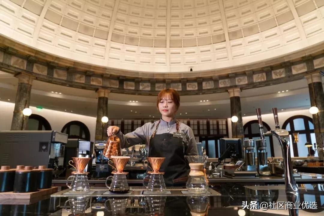 星巴克翻新,星巴克修复