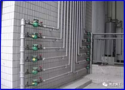 卫生间给排水管道支架安装规范,给排水管道安装质量通病