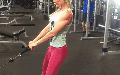 为什么男生的屁股比较翘,男生屁股翘的原因