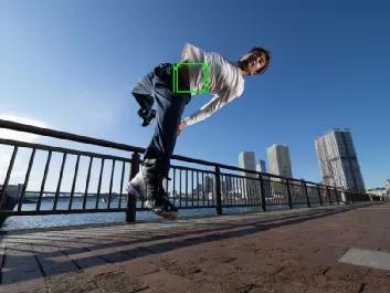 索尼xperia1iv微距拍照怎么样,索尼xperia1iii原相机