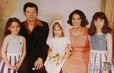 詹妮弗·洛佩兹订婚,詹妮弗洛佩兹感情历史