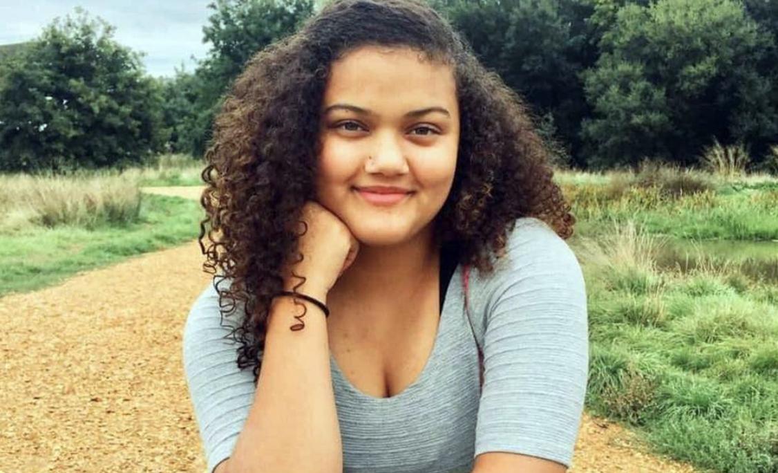 以德报怨!被一群白人男子泼机油烧伤,美国18岁非裔女生还说原谅