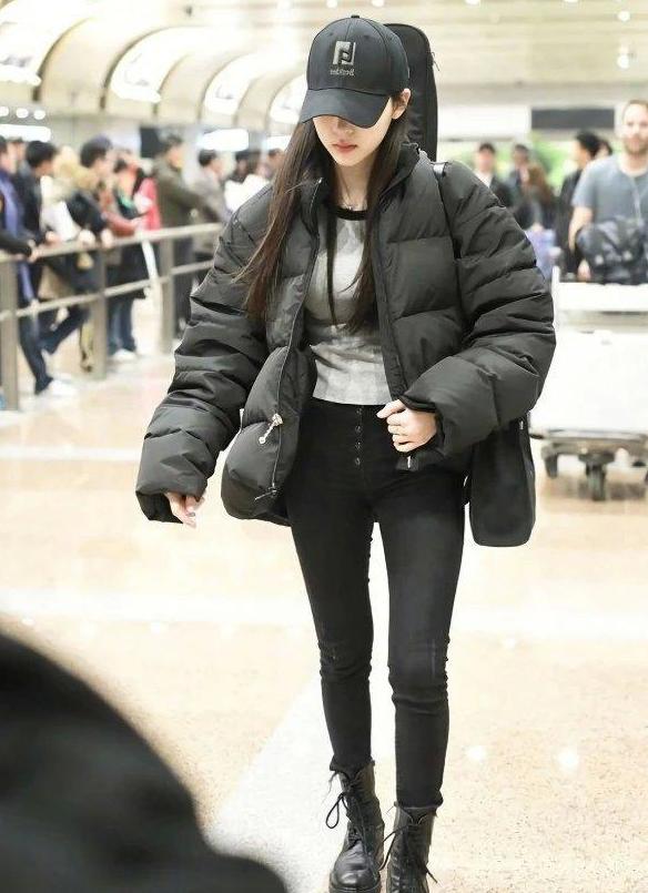 欧阳娜娜长身体,22岁的欧阳娜娜多迷人