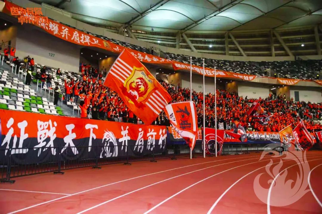 前线丨武汉卓尔总比分3:2战胜浙江能源绿城，成功留在中超