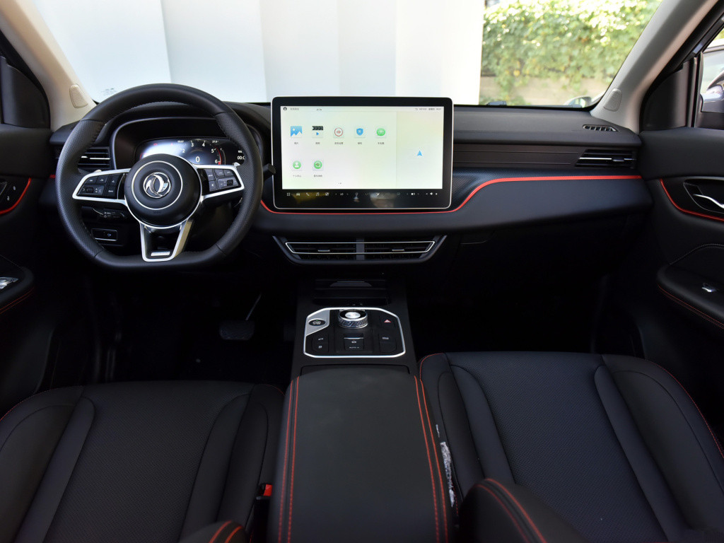 风光580新款6大座,风光580新款6座