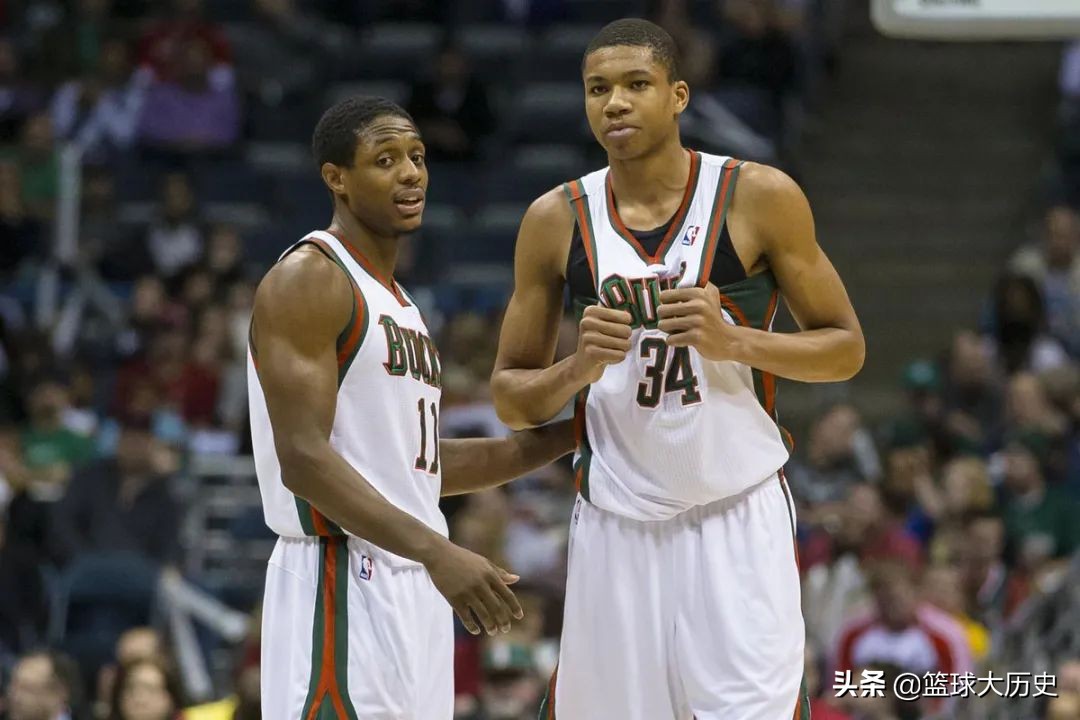 字母哥十字韧带撕裂视频,字母哥受伤过吗