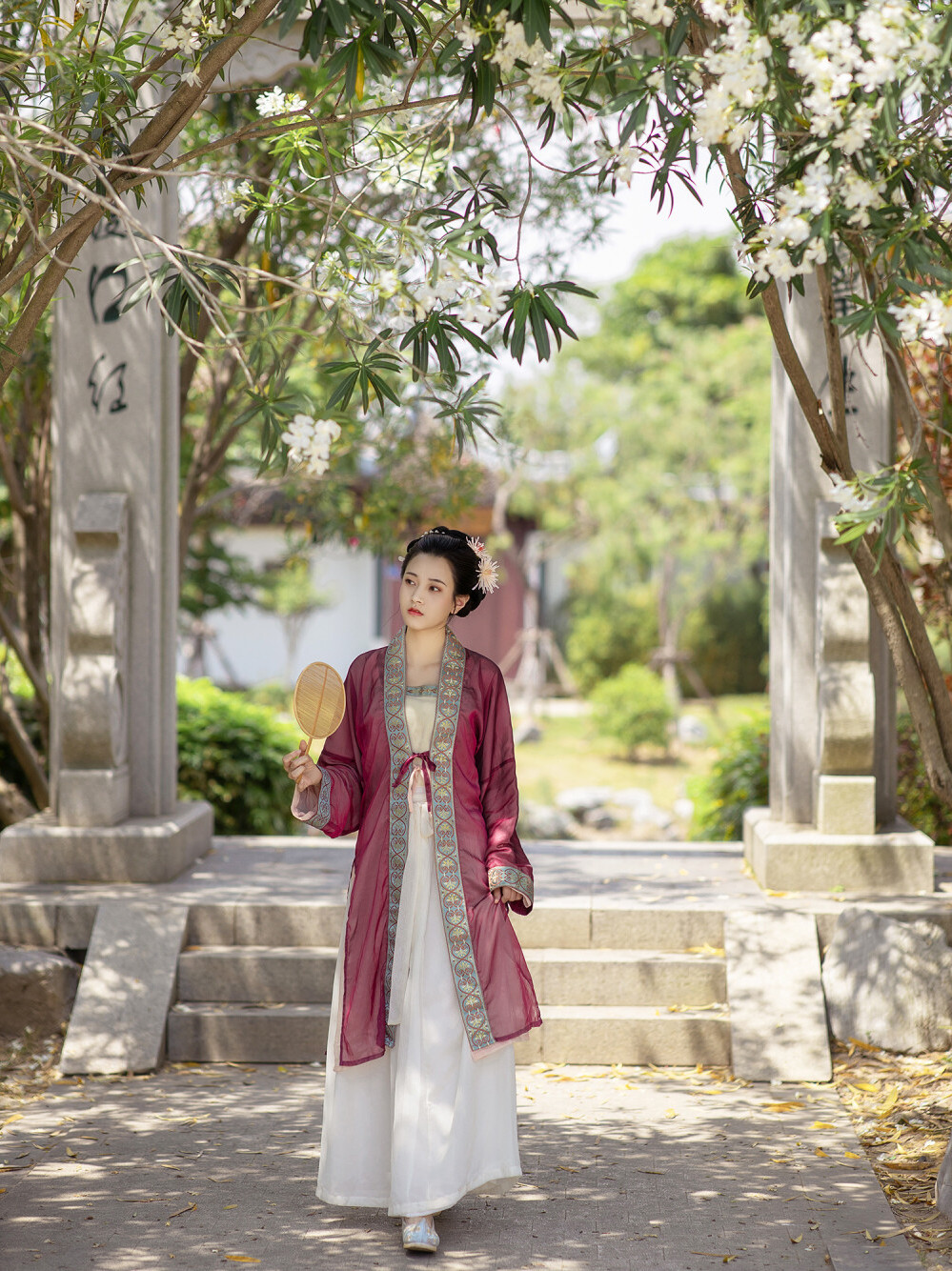 刚入坑汉服冬天怎么买,汉服入门汉服常见的款式有哪些