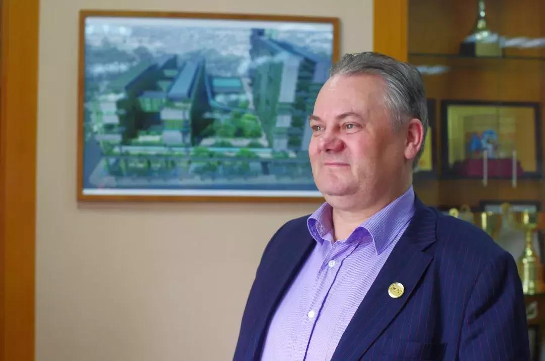 报考人数3000+,录取率仅8%,揭秘深圳牛娃“孵化器”深国交!