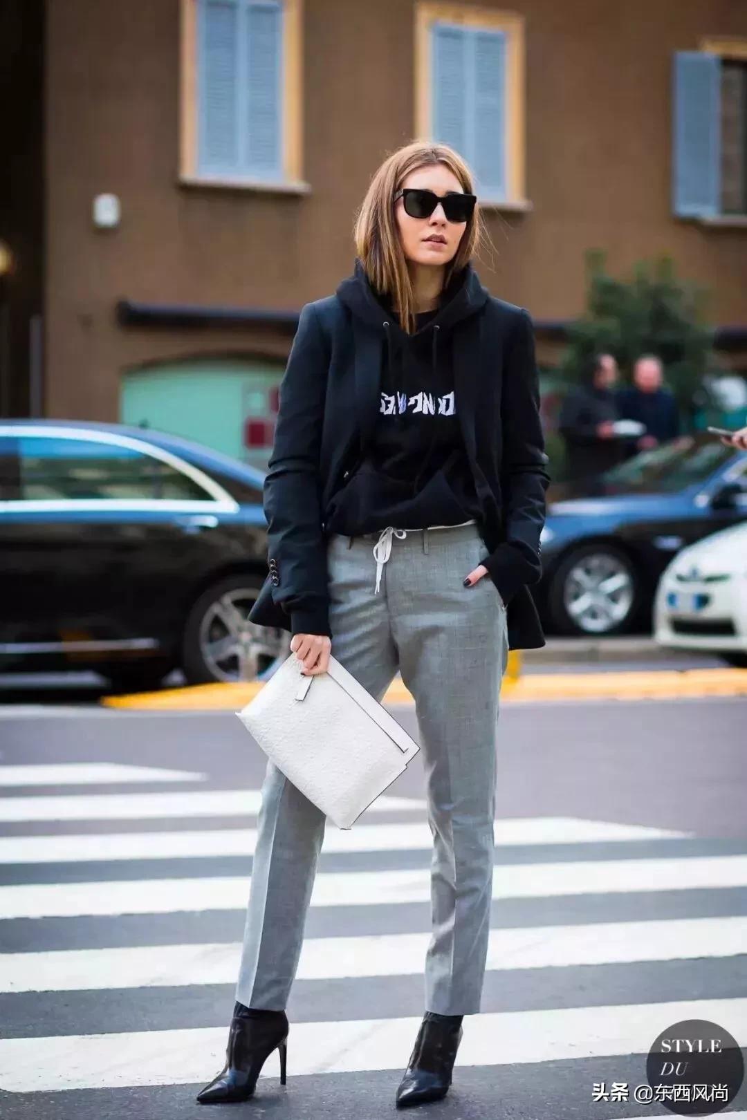 卫衣里面穿高领打底衫,高领卫衣加绒的穿搭