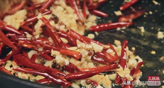 吃小龙虾这样吃才过瘾,没有什么比吃小龙虾更加美味