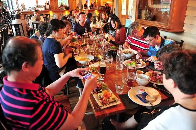 一个餐饮老板的感悟,餐饮老板做直播的感受