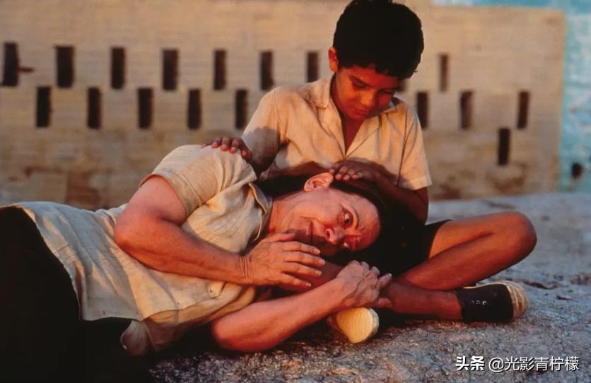 中央车站月台,中央汽车站