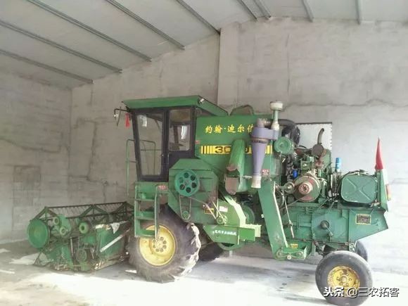 雷沃谷神rg50和久保田688哪个好,雷沃谷神ge70久保田