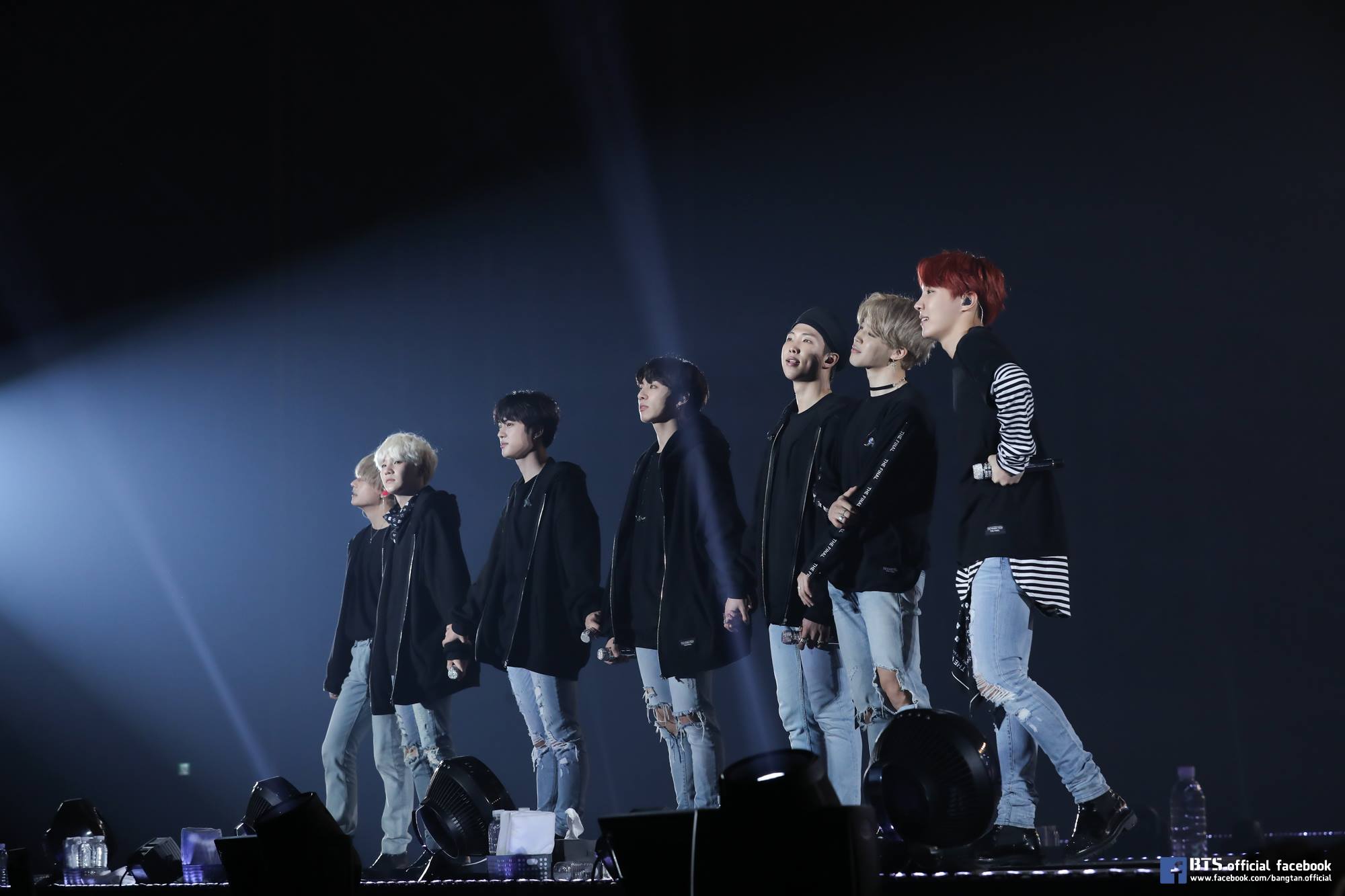 偶像会过劳都是经纪公司害的？带你全面剖析偶像的“杀人行程”