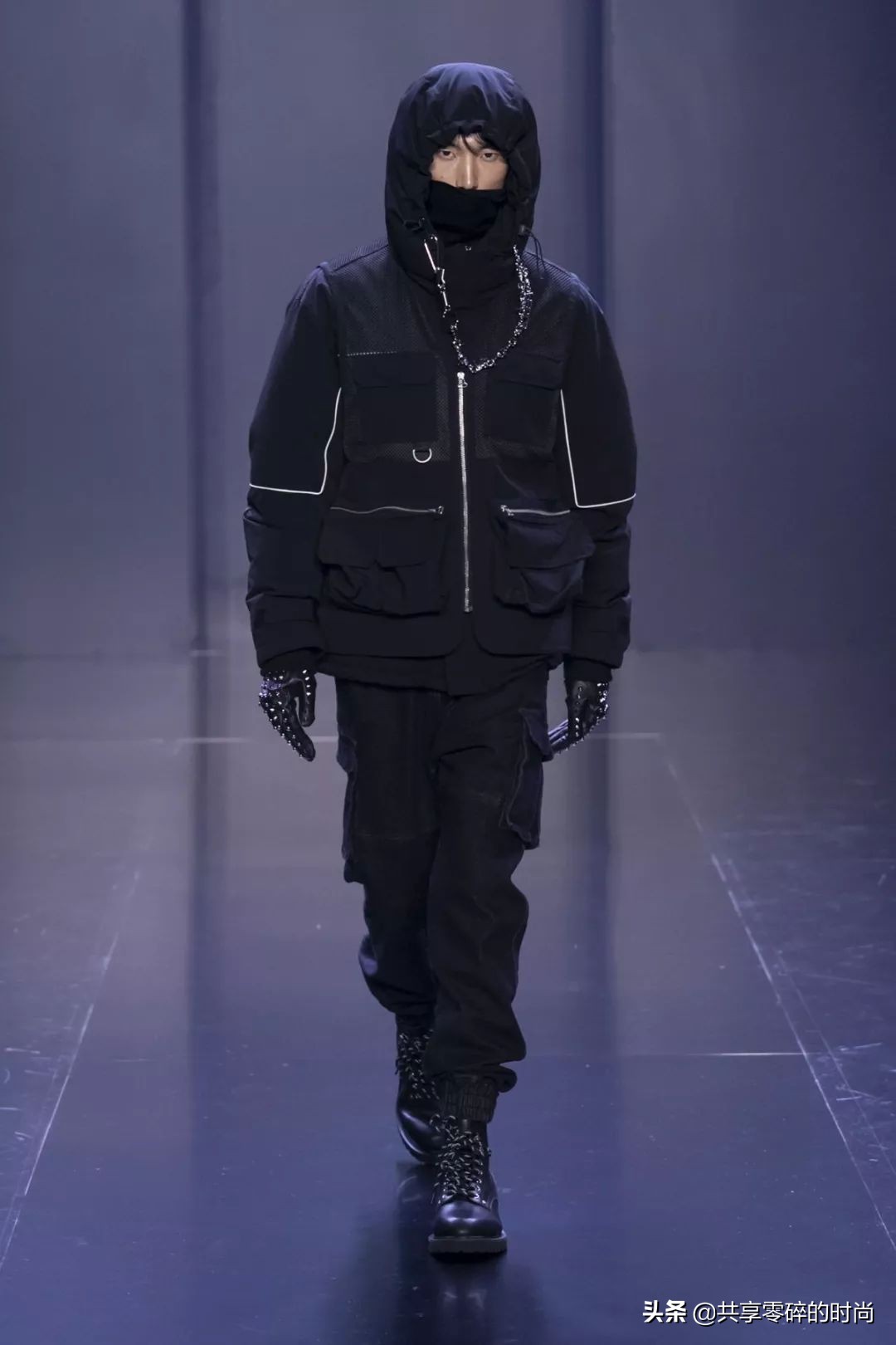 太平鸟夏装时尚穿搭,太平鸟秀场时装周2024秋冬