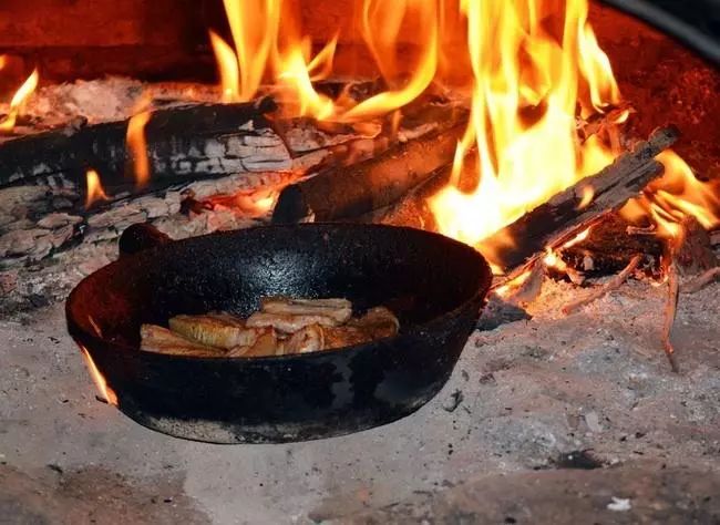 即使一个人自愿被吃，罪犯是无法逃脱法律的重刑