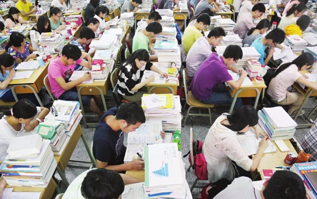 高中越学越差是怎么回事,高中为什么越学越迷茫越努力越差