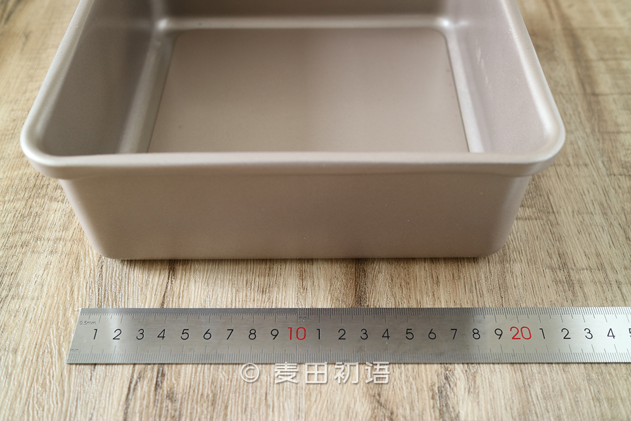 烘焙模具选哪种材料,烘焙工具别乱买这些才是真的实用