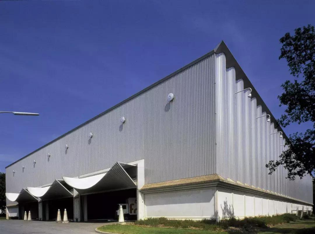 建筑大师们的第一件作品长什么样？