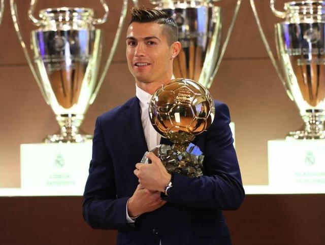 足球先生欧洲金球奖,足球先生c罗金靴奖