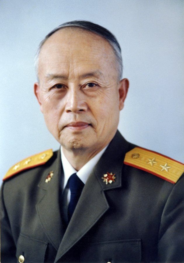 1962年晋衔的开国大校中，仅3人1988年晋升中将，经历堪称传奇
