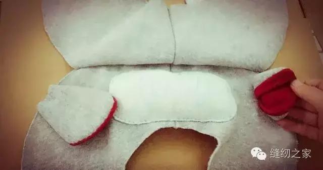 旧衣服改造睡枕图解,旧衣服做u型枕教程