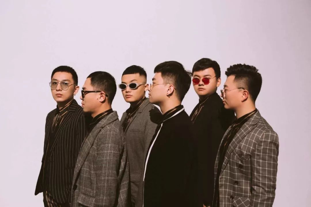 没有什么能比登陆草莓星球，更能唤醒春困的灵魂了