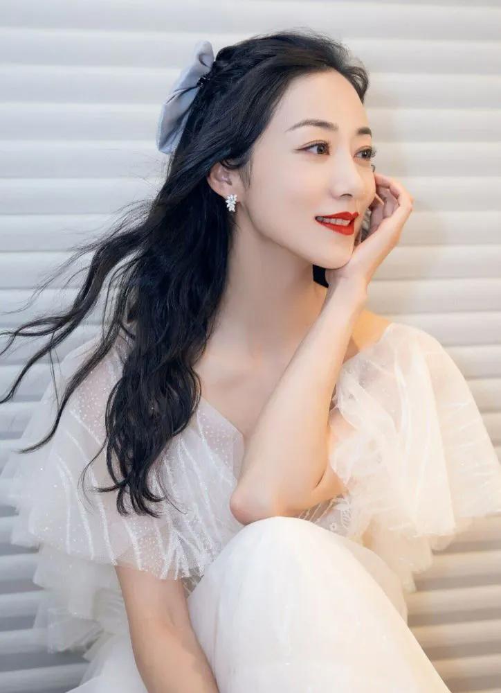 江苏十大女星,江苏出生的十大美女明星盘点