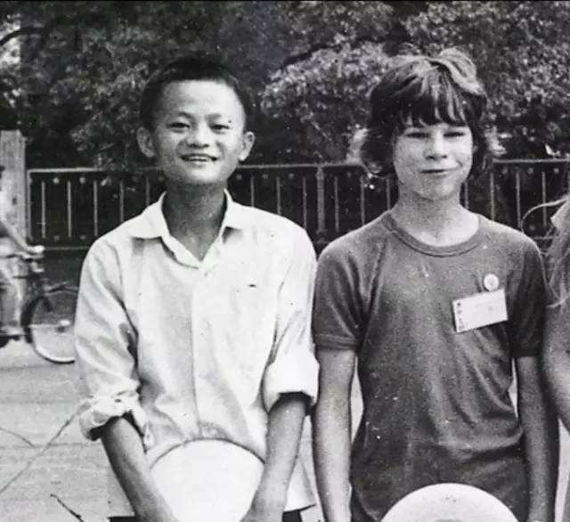 苏世民谈马云完整视频,苏世民和马云什么关系