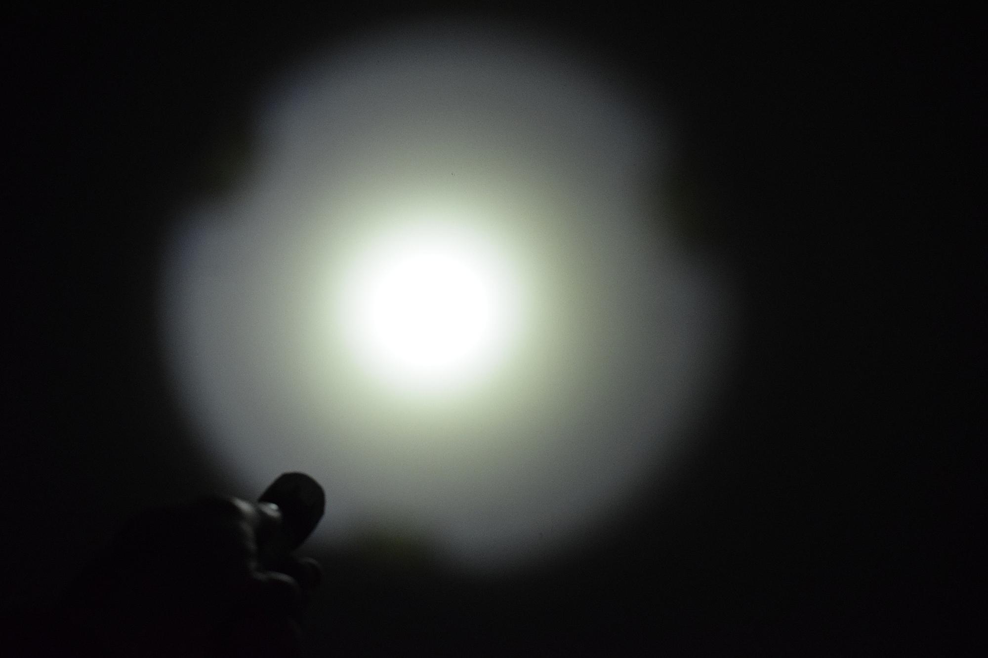 纳丽德ta15v2.0战术手电,纳丽德ta15手电