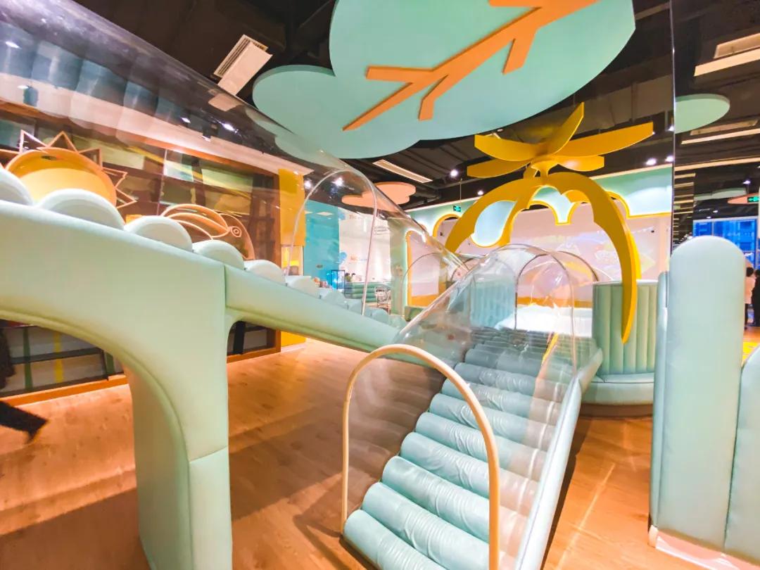 适合大孩子玩的亲子游泳,这家亲子游泳馆真的适合遛娃