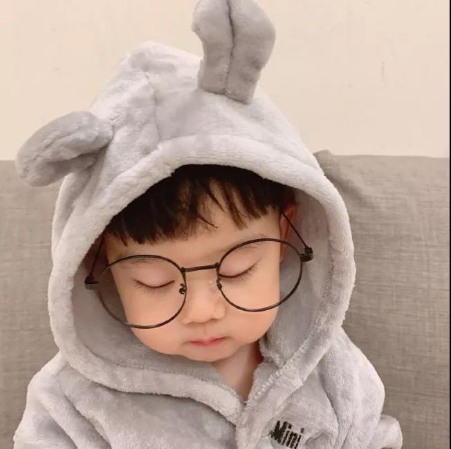 微信头像图片可爱萌娃男孩卡通,微信头像可爱小女孩萌娃卡通呆萌