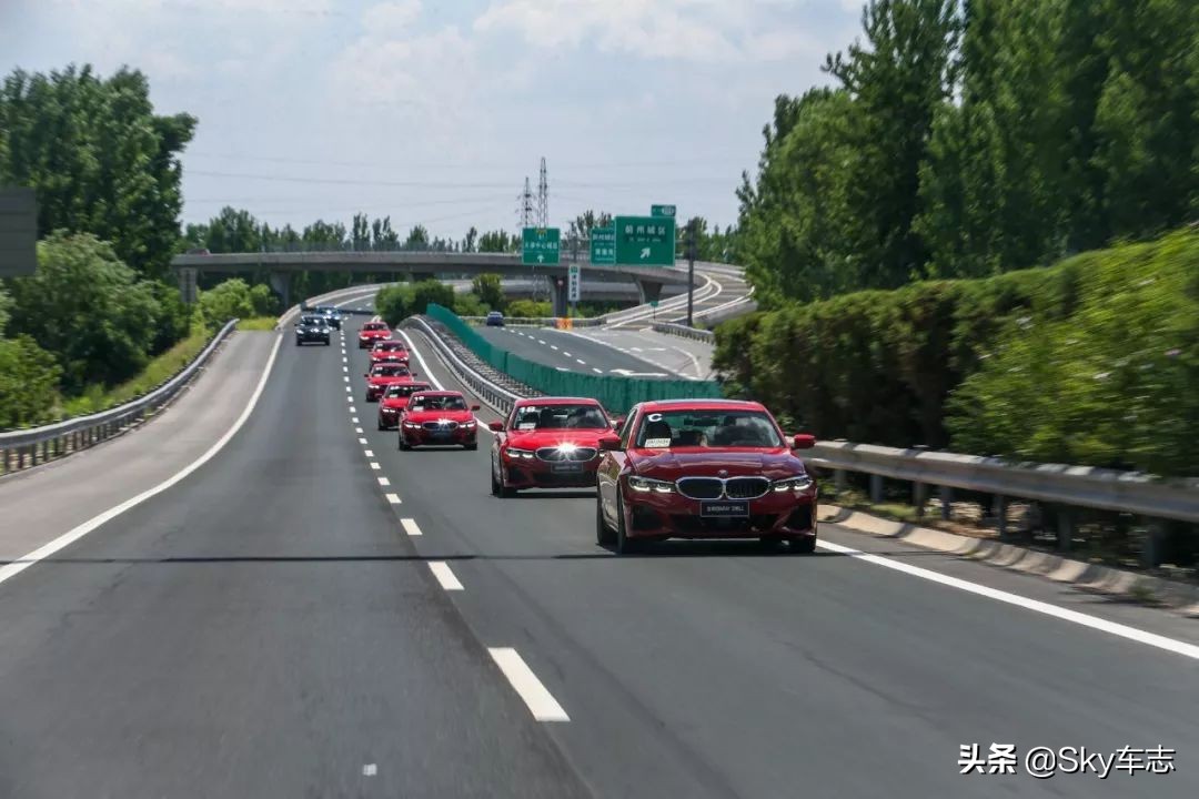 宝马新3系赛道体验+长途试驾之后，建议你千万不要轻易入手