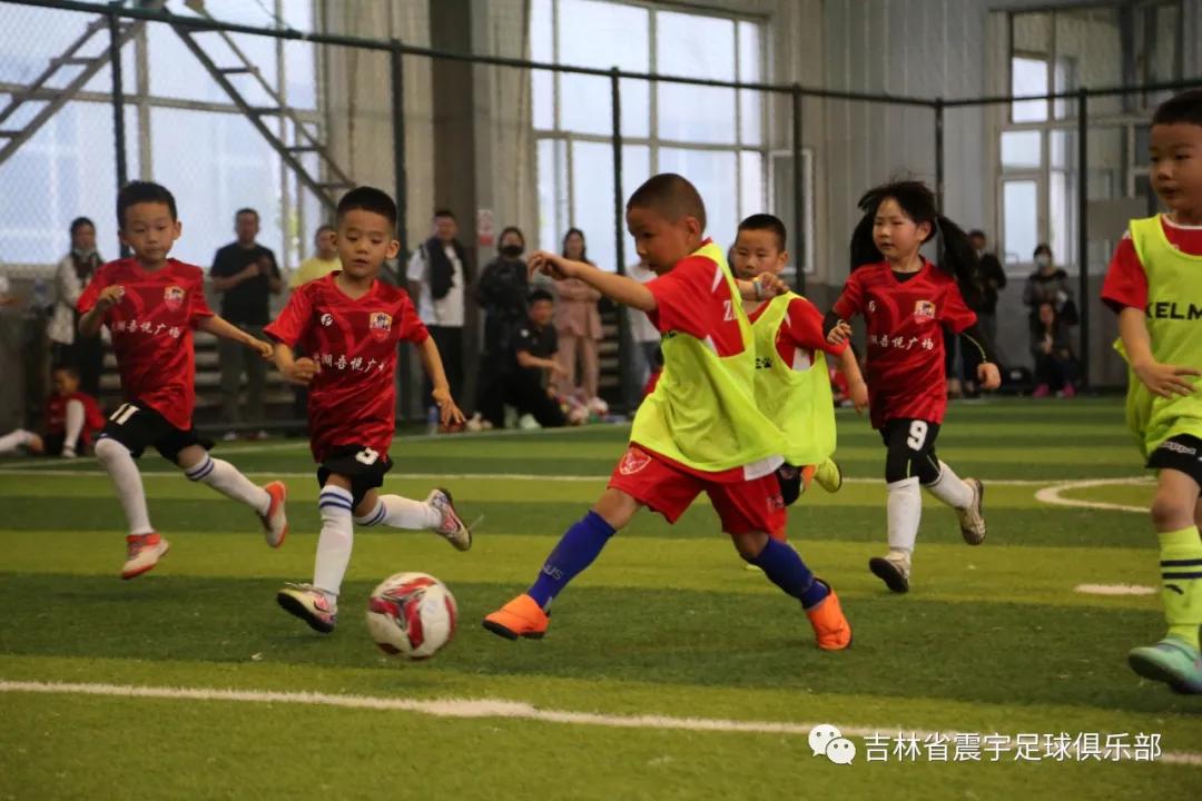 快乐童年,足球相伴!——震宇足球俱乐部“超级比赛日”精彩瞬间