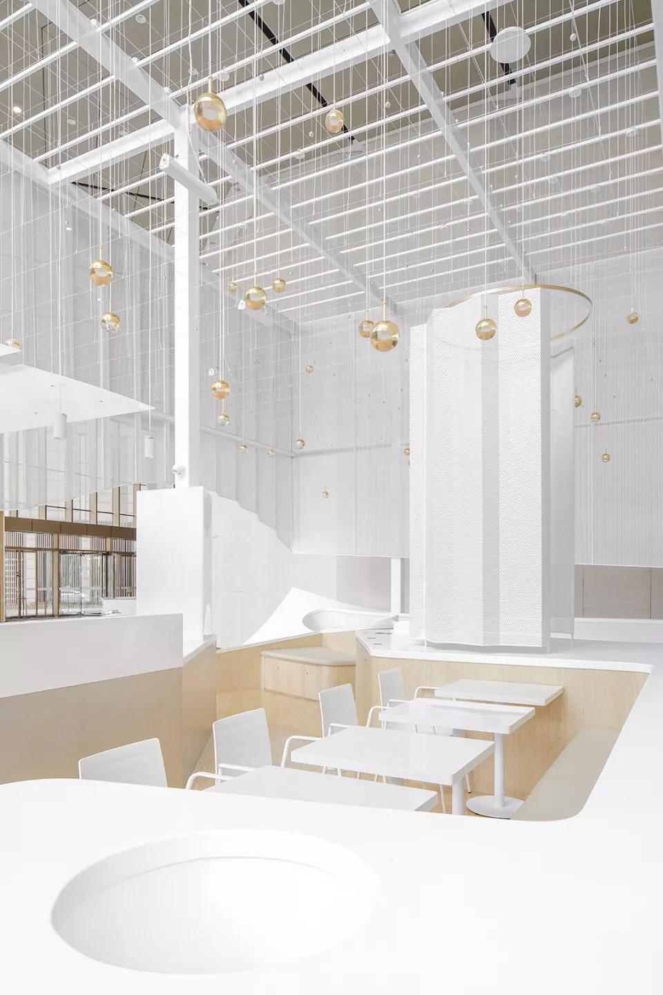 开在上海商场里的咖啡馆,用店面造型让月销量猛冲